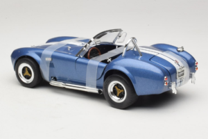Shelby Cobra 427 S/C Niebieski Biały Pas Road Signature 1:18 92058-P2 Metal — zdjęcie 5 z 6