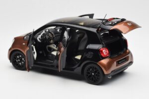 Smart Forfour W453 Czarny Hazel Brązowy Norev 1:18 B66960299 Metal — zdjęcie 5 z 8