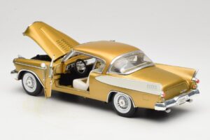 Studebaker Golden Hawk Anson 1:18 30384 Metal — zdjęcie 5 z 8