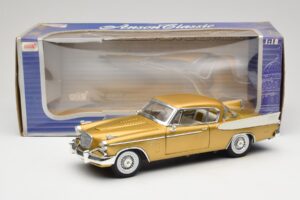 Studebaker Golden Hawk Anson 1:18 30384 Metal — zdjęcie 8 z 8