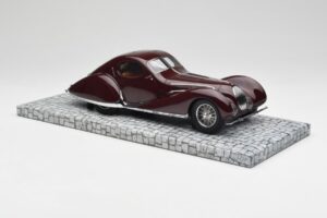 Talbot-Lago T150-C-SS Coupe Mullin Museum Minichamps 1:18 107117120 Metal — zdjęcie 4 z 6