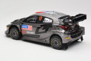 Toyota GR Yaris Rally1 #17 Toyota Gazoo Racing WRT S. Ogier / V. Landais Rally Finland 2024 IXO 1:18 18RMC216 Metal — zdjęcie 5 z 6