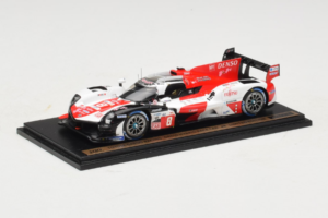 Toyota GR010 Hybrid Hypercar #8 S. Buemi / B. Hartley / R. Hirakawa Toyota Gazoo Racing 24 Hours of Le Mans 2023 Spark 1:43 T — zdjęcie 3 z 4