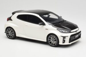 Toyota GRMN Yaris Rally Package Biały Otto 1:18 OT1071 Żywica — zdjęcie 4 z 6