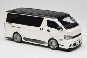 Toyota Hiace Super GL Pearl White Otto 1:18 OT1136 Żywica — zdjęcie 4 z 6