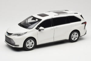 Toyota Sienna XL30 Biały OEM 1:18 TOYOTA013 Metal