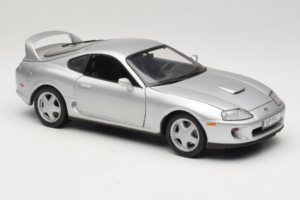 Toyota Supra A80 Srebrny Kyosho 1:18 8847 Metal — zdjęcie 6 z 8
