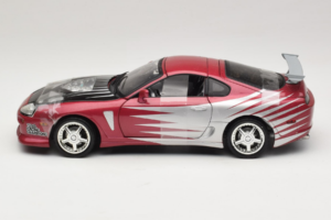 Toyota Supra A80 Fast & Furious Fioletowy Srebrny ERTL 1:18 33708 Metal — zdjęcie 3 z 6