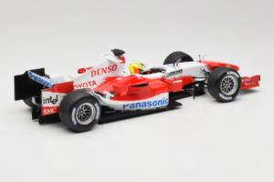 Toyota TF105 #17 R. Schumacher Panasonic Toyota Racing 2005 Minichamps 1:18 100050017 Metal — zdjęcie 2 z 7