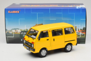 Toyota TJ110 Tianjin Huali Żółty OEM 1:18 TOYOTA014 Metal — zdjęcie 8 z 8