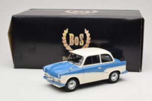 Trabant P50 Jasnoniebieski Kremowy BoS Models 1:18 BOS035 Żywica — zdjęcie 6 z 6