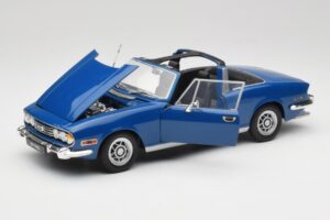 Triumph Stag Mk1 Sapphire Blue Revell 1:18 8815 Metal — zdjęcie 2 z 8