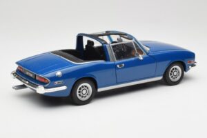 Triumph Stag Mk1 Sapphire Blue Revell 1:18 8815 Metal — zdjęcie 3 z 8