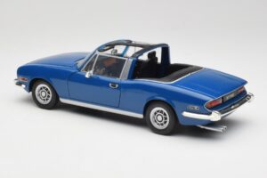 Triumph Stag Mk1 Sapphire Blue Revell 1:18 8815 Metal — zdjęcie 7 z 8