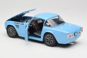 Triumph TR4 Rally Car Revell 1:18 8773 Metal — zdjęcie 5 z 8