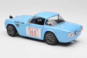 Triumph TR4 Rally Car Revell 1:18 8773 Metal — zdjęcie 7 z 8