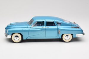 Tucker Torpedo Niebieski Road Signature 1:18 92268 Metal — zdjęcie 4 z 8