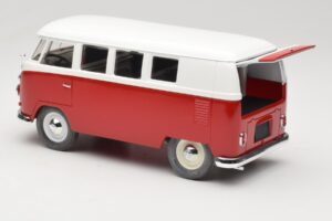 Volkswagen Combi T1 Czerwony & Biały Solido 1:18 8031 Metal — zdjęcie 5 z 8