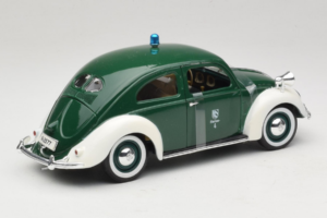 Volkswagen Export Sedan Police Maisto 1:18 56004 Metal — zdjęcie 2 z 6