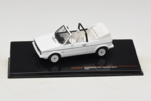 Volkswagen Golf Kabriolet Mk1 Biały IXO 1:43 CLC590N Metal