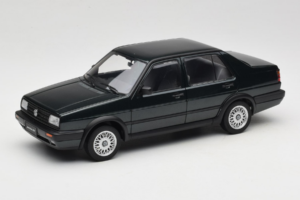 Volkswagen Jetta Mk3 CL Czarny Icartime 1:18 JETTA001 Metal