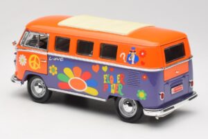 Volkswagen Microbus T1 Flower Power Road Signature 1:18 92329 Metal — zdjęcie 7 z 8