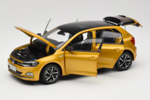 Volkswagen Polo Plus Żółty OEM 1:18 ZVY000009GEL Metal — zdjęcie 2 z 8