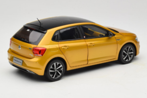 Volkswagen Polo Plus Żółty OEM 1:18 ZVY000009GEL Metal — zdjęcie 3 z 8