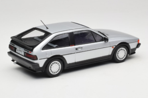 Volkswagen Scirocco Mk2 GTX 16V Flash Silver Norev 1:18 188635 Metal — zdjęcie 2 z 6