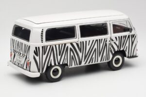 Volkswagen T2a Bus Safari Schuco 1:18 191 Metal — zdjęcie 3 z 8