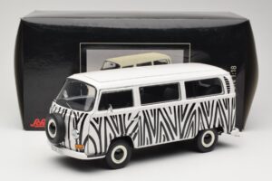 Volkswagen T2a Bus Safari Schuco 1:18 191 Metal — zdjęcie 8 z 8