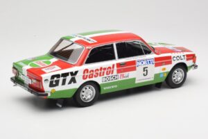 Volvo 142 #5 H. Mikkola / E. Rautanen Rally 1000 Lakes 1973 MCG 1:18 MCG18529R Metal — zdjęcie 2 z 6