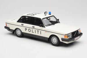Volvo 240 GL Politi Denmark Minichamps 1:18 155171495 Metal — zdjęcie 4 z 6