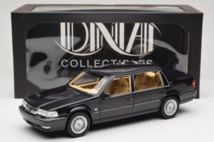 Volvo S90 Royal Violet DNA 1:18 DNA000089 Metal — zdjęcie 6 z 6