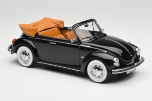 Volkswagen Beetle 1303 Kabriolet Czarny Norev 1:18 188533 Metal — zdjęcie 4 z 6