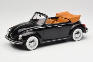 Volkswagen Beetle 1303 Kabriolet Czarny Norev 1:18 188533 Metal