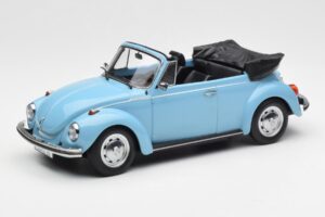 Volkswagen Beetle 1303 Kabriolet Jasny Niebieski Norev 1:18 188531 Metal