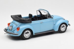 Volkswagen Beetle 1303 Kabriolet Jasny Niebieski Norev 1:18 188531 Metal — zdjęcie 2 z 6