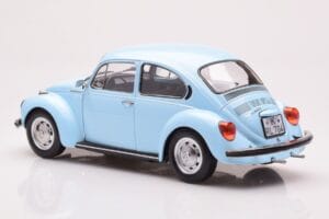 Volkswagen Beetle 1303 Jasny Niebieski Norev 1:18 188532 Metal — zdjęcie 5 z 6