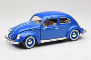 Volkswagen Beetle Niebieski Bburago 1:18 23124646 Metal