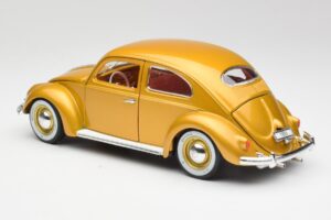 Volkswagen Beetle Złoty Bburago 1:18 3361 Metal — zdjęcie 7 z 8