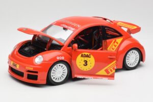 Volkswagen New Beetle Cup Bburago 1:18 3329 Metal — zdjęcie 2 z 8