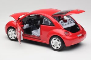 Volkswagen New Beetle Czerwony Bburago 1:18 3342 Metal — zdjęcie 5 z 8