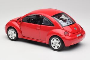 Volkswagen New Beetle Czerwony Bburago 1:18 3342 Metal — zdjęcie 7 z 8