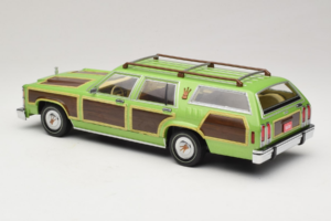 Wagon Queen Family Truckster National Lampoon's Vacation GreenLight 1:18 19013 Metal — zdjęcie 5 z 6