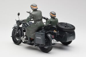 Zundapp KS 750 Boczny Wózek Walkure Schuco 1:10 450651900 Metal — zdjęcie 6 z 7