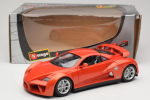 Giugiaro Prima Pomarańczowy Bburago 1:18 33130-M1 Metal — zdjęcie 8 z 8